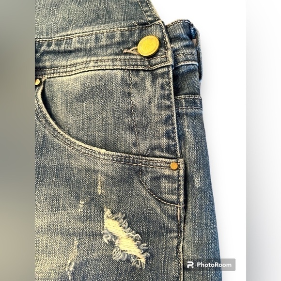 BLANK NYC overall shorts, distressed, cotton, xs-26” - Picture 3 of 8